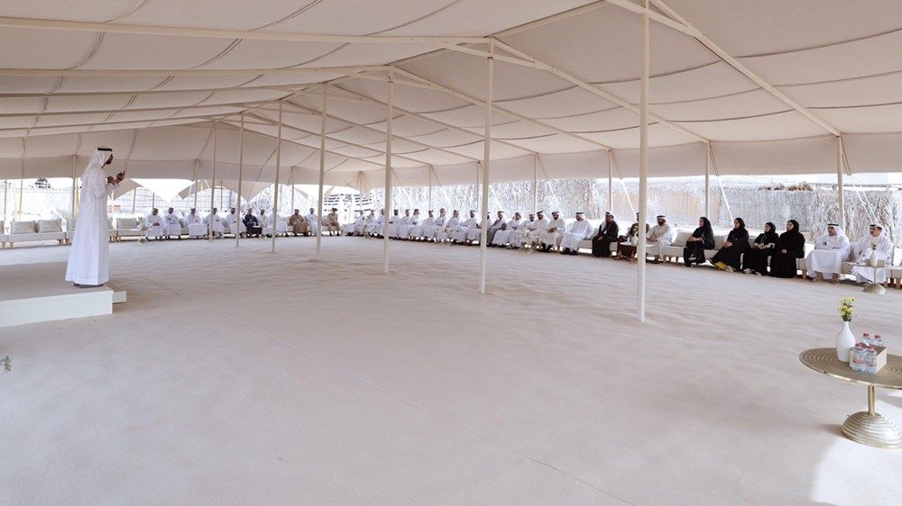 بحضور محمد بن راشد.. الاجتماع بمديري ومسؤولي الجهات الحكومية في دبي