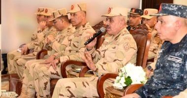 الفريق أحمد خليفة يشهد المرحلة الرئيسية لمشروع مراكز القيادة التعبوى للأسطول الشمالى