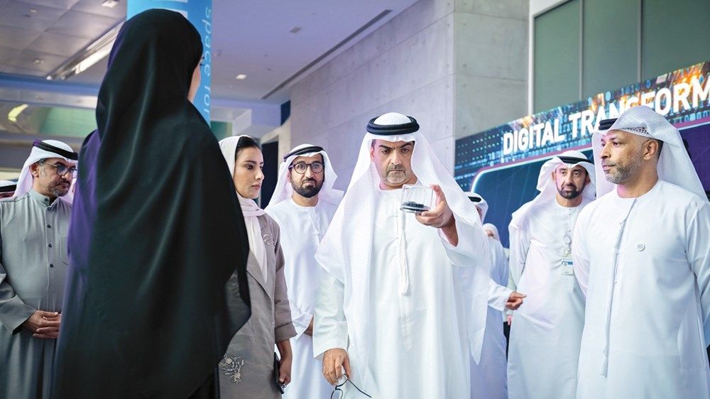 حامد بن زايد يفتتح معرض جامعة خليفة للبحوث والابتكار 2025