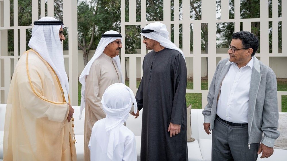 رئيس الدولة يحضر حفل زفاف في دبي