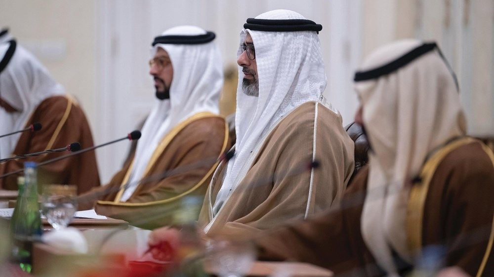 ولي عهد أبوظبي ورئيس وزراء باكستان يبحثان سُبل تعزيز العلاقات الثنائية ويشهدان توقيع اتفاقيات تعاون بين البلدين