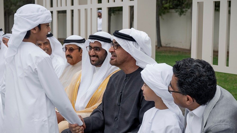 رئيس الدولة يحضر حفل زفاف في دبي