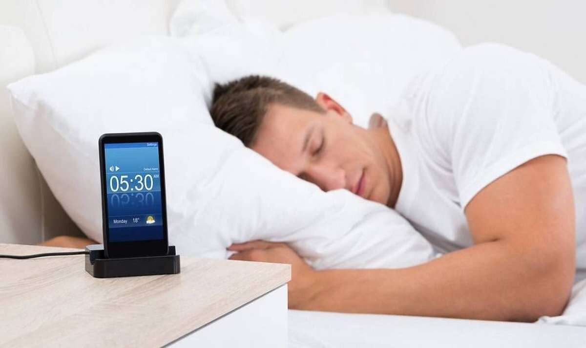 مرض خطير ينتظرك اذا كنت تنام أقل من 7 ساعات في اليوم