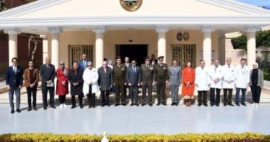 مركز البحوث الطبية والطب التجديدى للقوات المسلحة يستقبل وزير الشباب للإطلاع على مشروع الجينوم