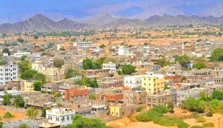 تفاصيل صادمة ...رجل خمسيني يغتصب طفلة في سن التاسعة بأبين"شاهد"