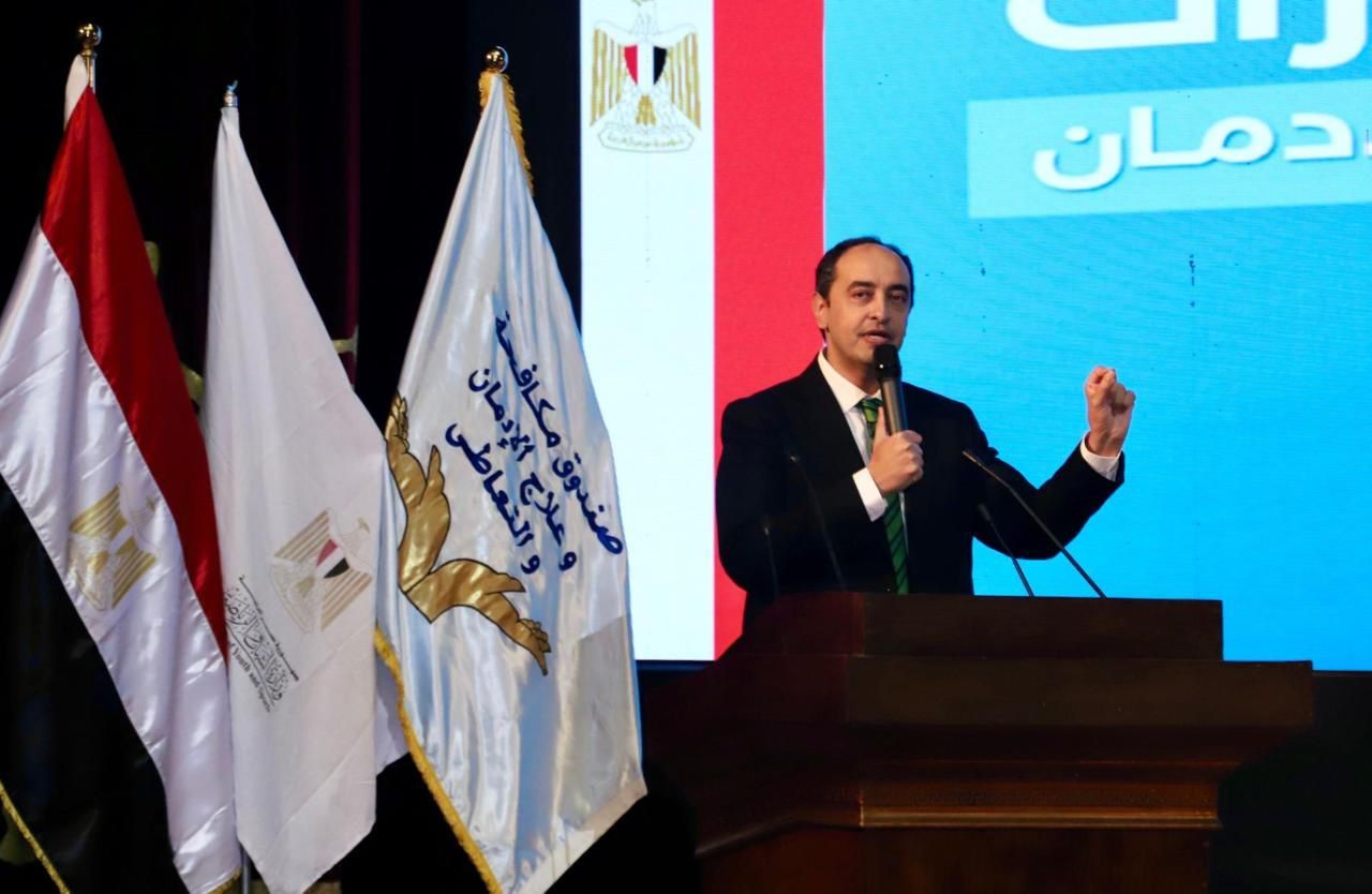 وزير الشباب ومحافظ بورسعيد ومدير صندوق مكافحة الإدمان يحاورن الشباب عن مواجهة تعاطى المخدرات