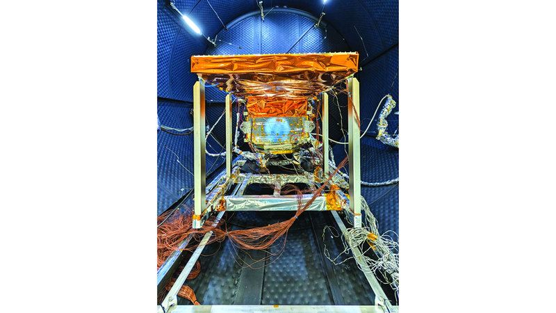 الامارات | «اتحاد سات» يستغرق ساعتين للوصول إلى مداره وإرسال أول إشارة