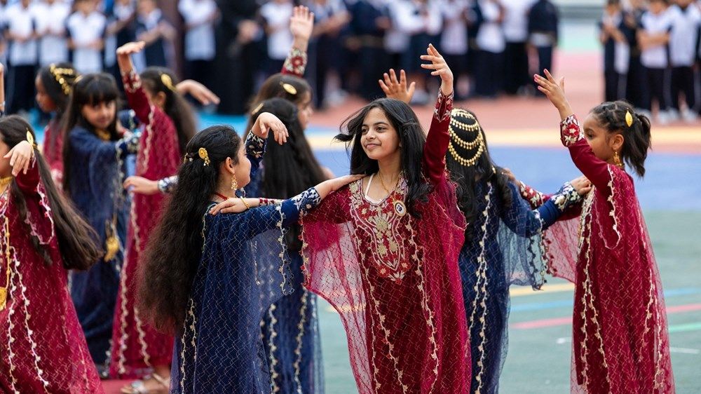 بحضور مريم بنت محمد بن زايد.. وفد مجلس التعليم والتنمية البشرية والمجتمع يزور مجمع زايد التعليمي بدبي