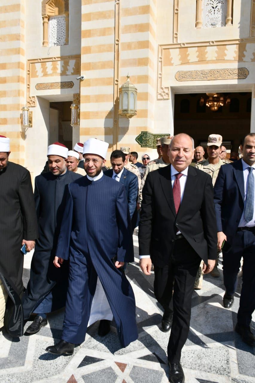 جولة تفقدية لوزير الأوقاف ومحافظ القاهرة فى مسجد السيدة نفيسة