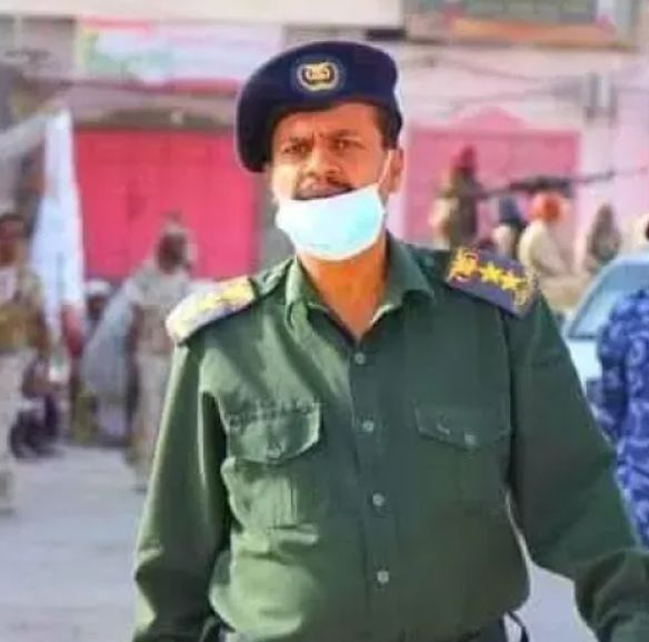 في مشهد يشبه أفلام الأكشن...مطاردة درامية بين ضابط في الجيش ومسلح حاول اغتياله شرقي اليمن