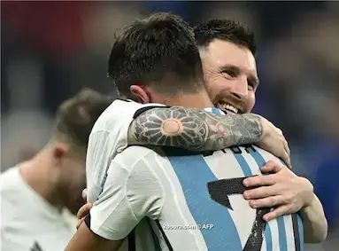 خلف القناع.. محارب لا يعرف اليأس يتحدى شعبية ميسي