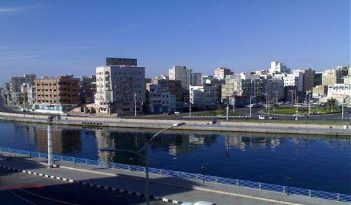 ستنصدم عند معرفة المبلغ ...مقيم اجنبي في المكلا ينفذ عملية نصب تاريخية ضحيتها 13 يمني "شاهد"