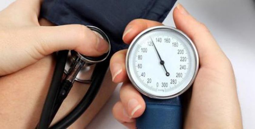 هل يجوز لمرضى الضغط تناول الأدوية في أثناء الصيام؟