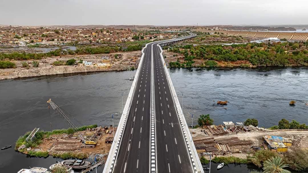 وزارة النقل: تنفيذ 56 محورا مروريا.. منها 22 فى الصعيد "صور"