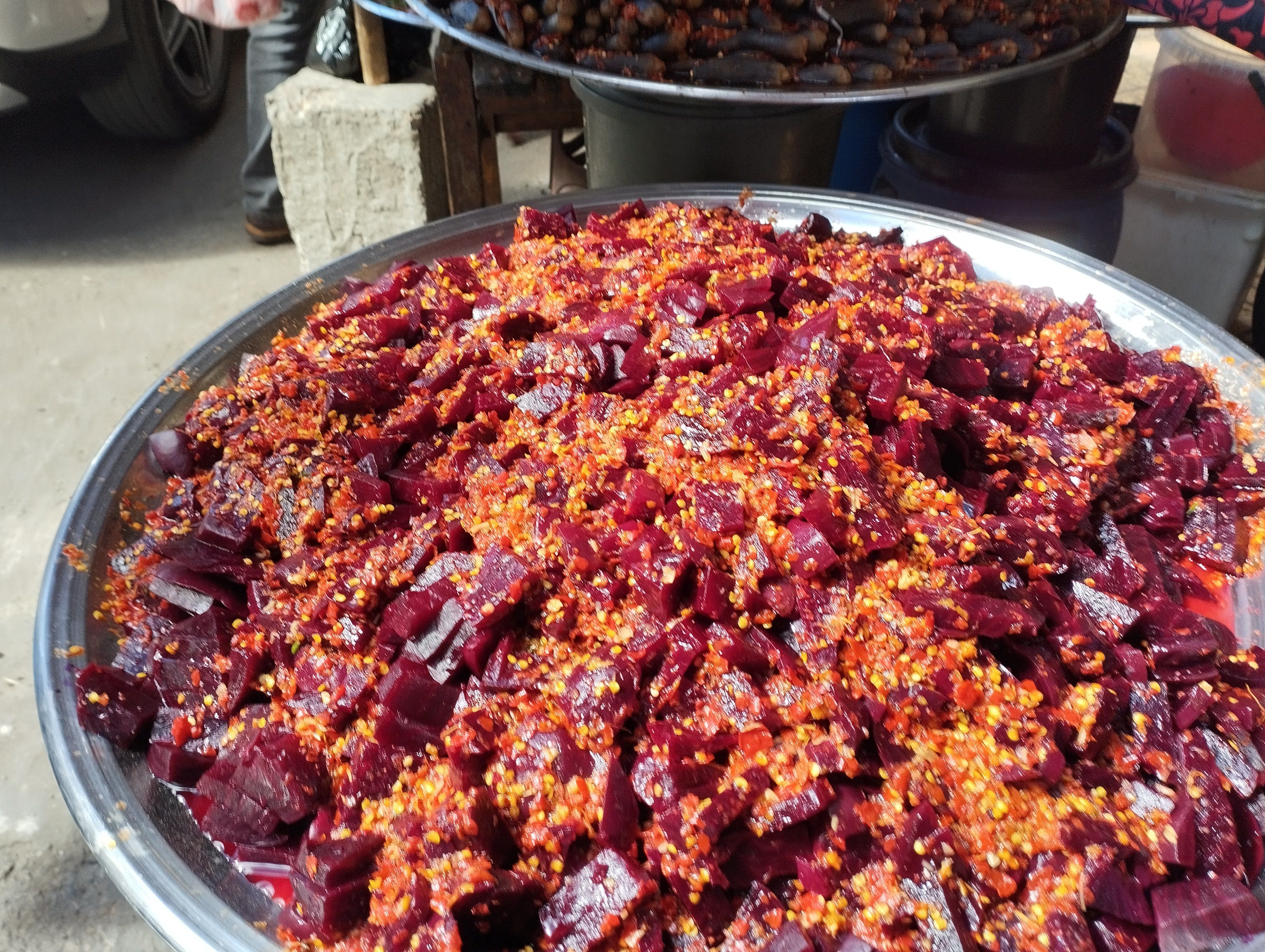 آخر تقاليع المخلل في رمضان.. مكرونة مخللة وفاصوليا ولوبيا.. فيديو