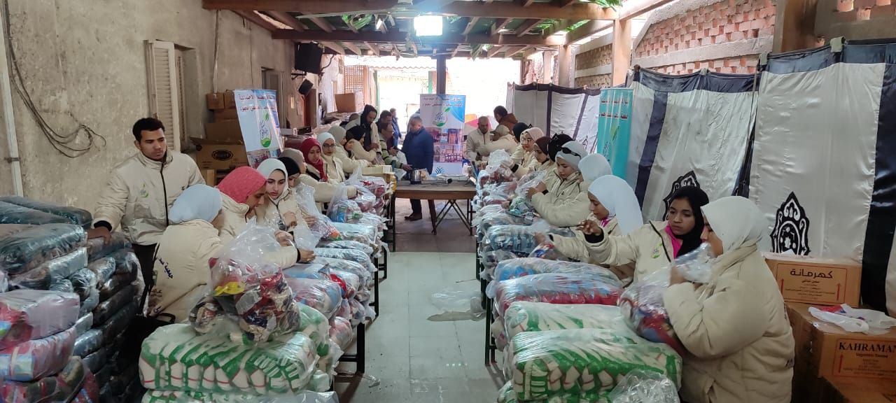 توزيع 50 ألف شنطة للأسر الأولى بالرعاية ضمن جهود التحالف الوطنى للعمل الأهلى
