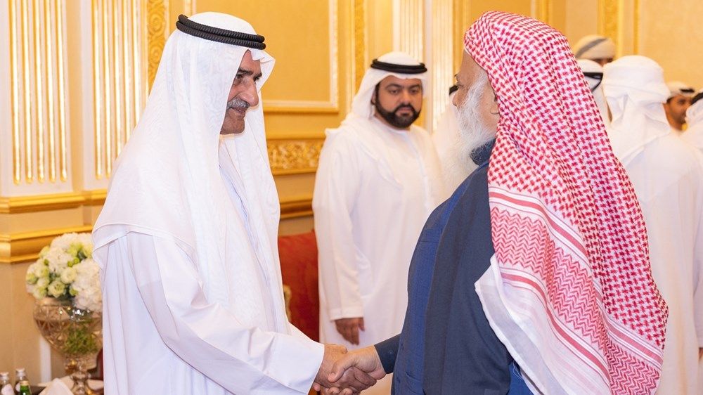 حمد الشرقي يستقبل المهنئين بشهر رمضان بحضور ولي عهد الفجيرة