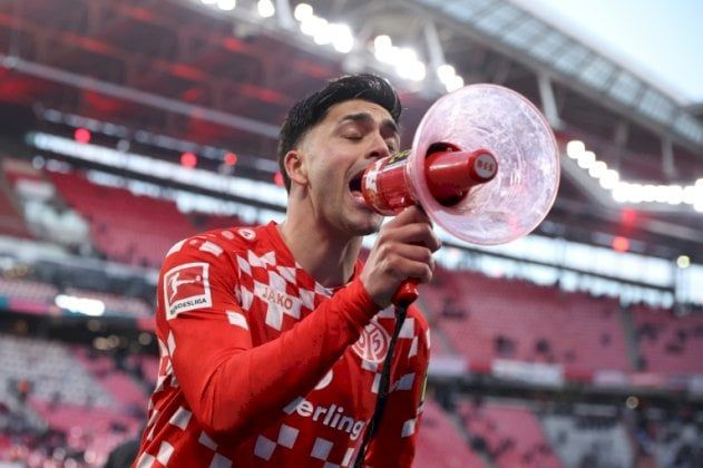 بطولة ألمانيا: غيراسي يقود دورتموند لفوز ثان تواليا ولايبزيغ يواصل سقوطه