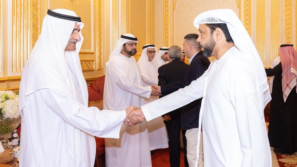 حمد الشرقي يستقبل المهنئين بشهر رمضان بحضور ولي عهد الفجيرة