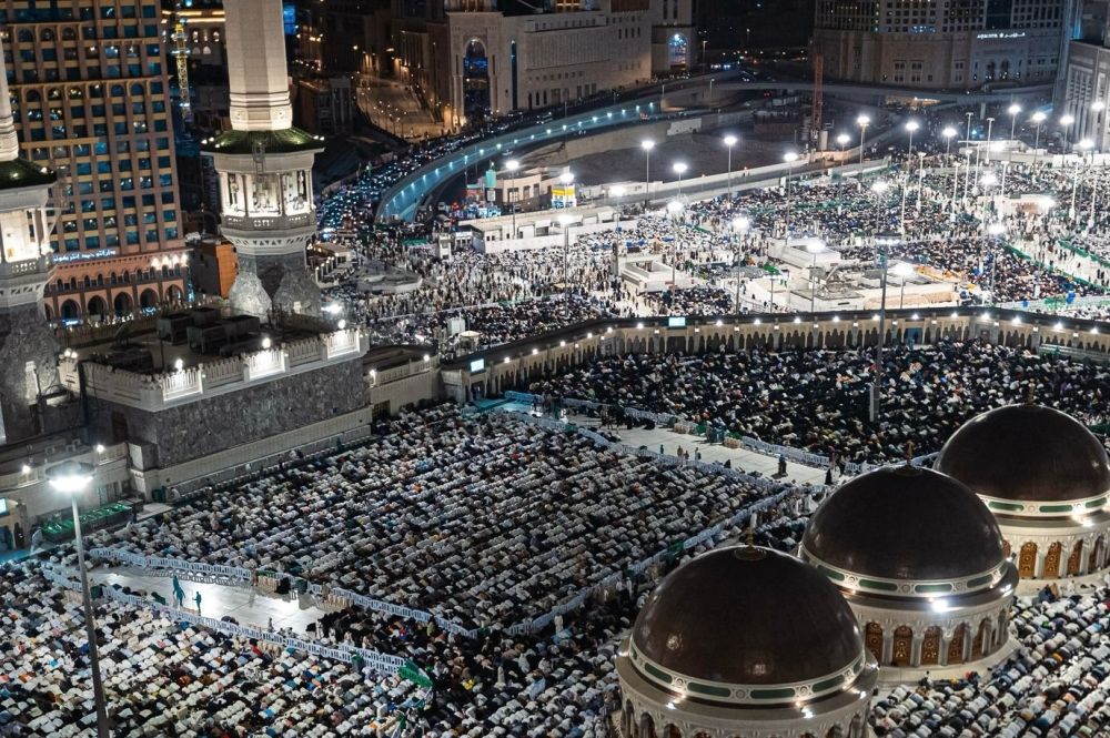 بمعايير عالمية.. منظومة تشغيلية متطورة بالمسجد الحرام في رمضان