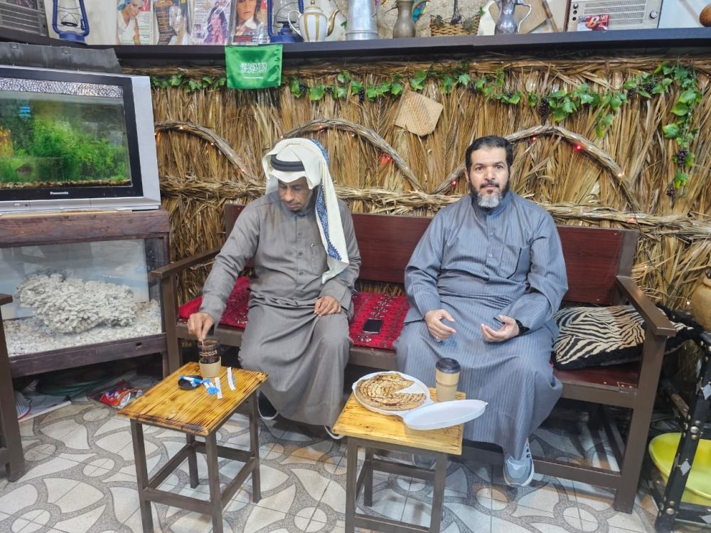 فيديو| كيف يُعيد ”الرامس“ إحياء تقاليد صناعة الخبز في العوامية؟