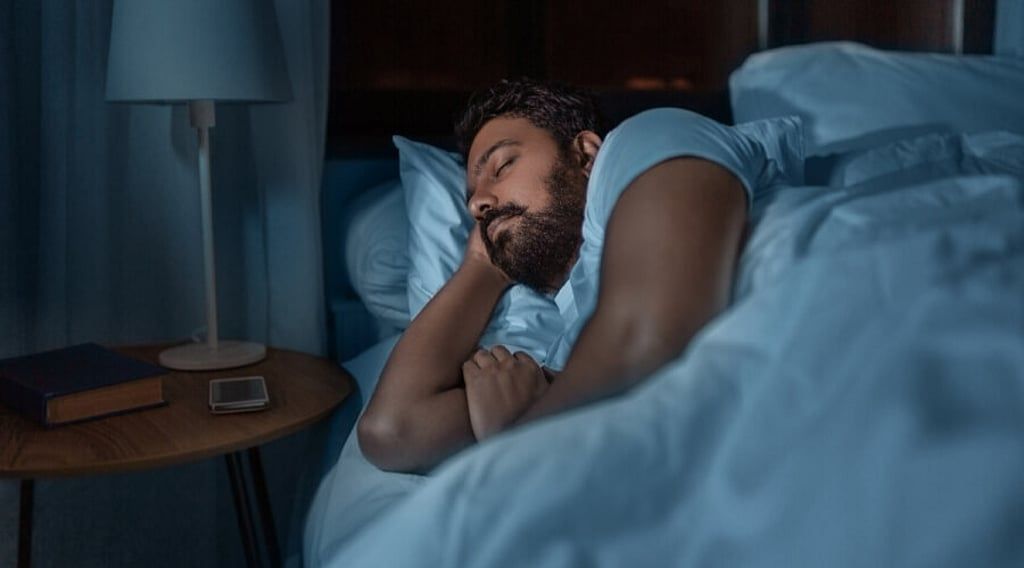 النوم في رمضان.. "الصحة": لا شاشات وتجنبوا "الكافيين" في وقت متأخر