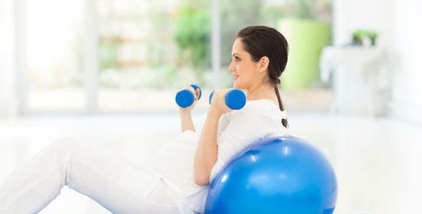 ما أفضل وقت لممارسة الرياضة في رمضان؟.. «نتمرن قبل ولا بعد الفطار»