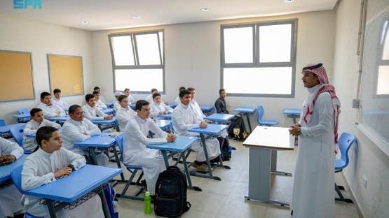 الخليج اليوم .. وزارة التعليم السعودية تفتح التقديم على أكثر من 10 آلاف وظيفة تعليمية
