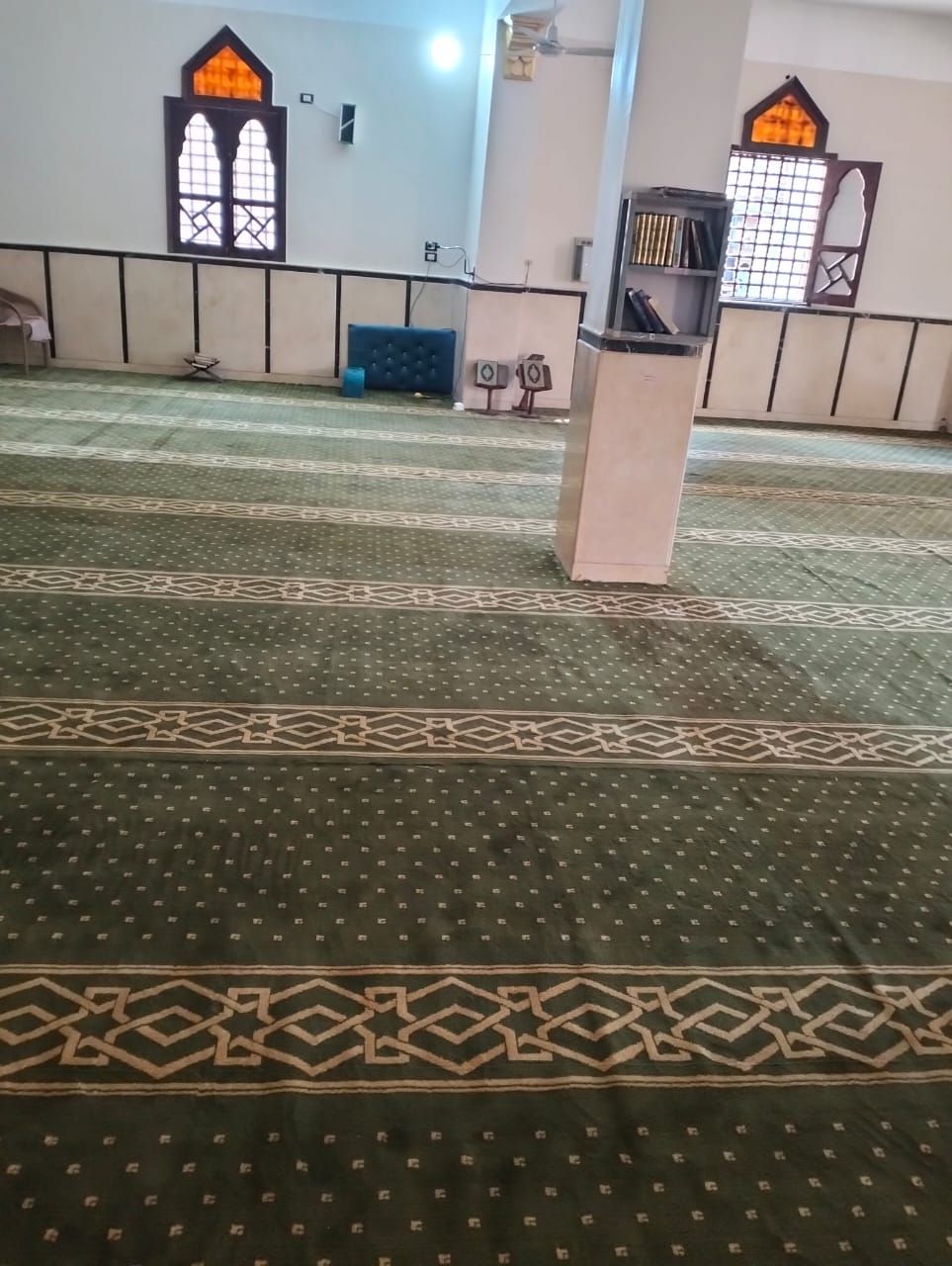 وزارة الأوقاف تفرش مساجد الجمهورية بأشكال جديدة من السجاد