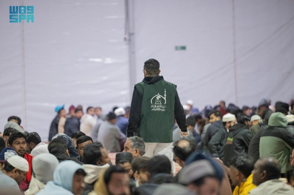 إفطار الصائمين تكافل وتسابق لكسب الأجر