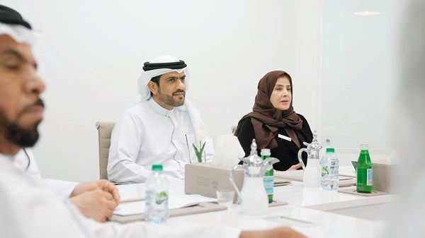 «استشاري الشارقة» يطلع على خطط «الإسكان»