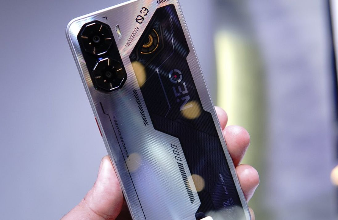 تكنولوجيا: ZTE تقدم هواتف Nubia للألعاب بأسعار معقولة وجهاز Flip 2 المبتكر القابل للطي #MWC25