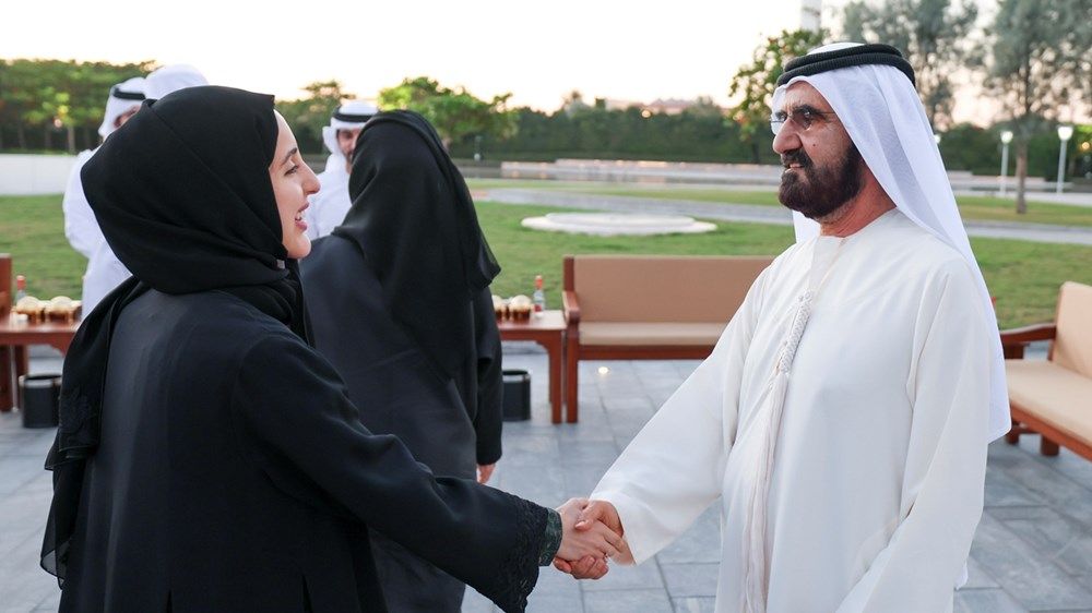 محمد بن راشد يستقبل المهنئين بشهر رمضان المبارك