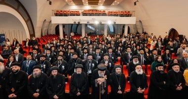 البابا تواضروس يشهد تخريج الدفعة الثانية من برنامج لوجوس للقيادة