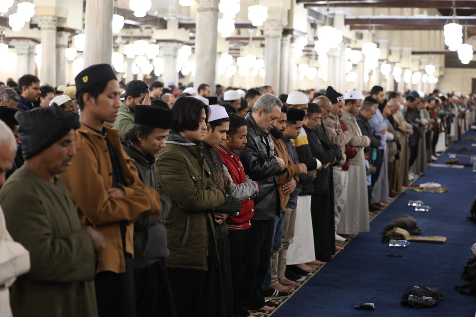 الجامع الأزهر يقيم التراويح بحضور آلاف المصلين فى الليلة الرابعة من رمضان