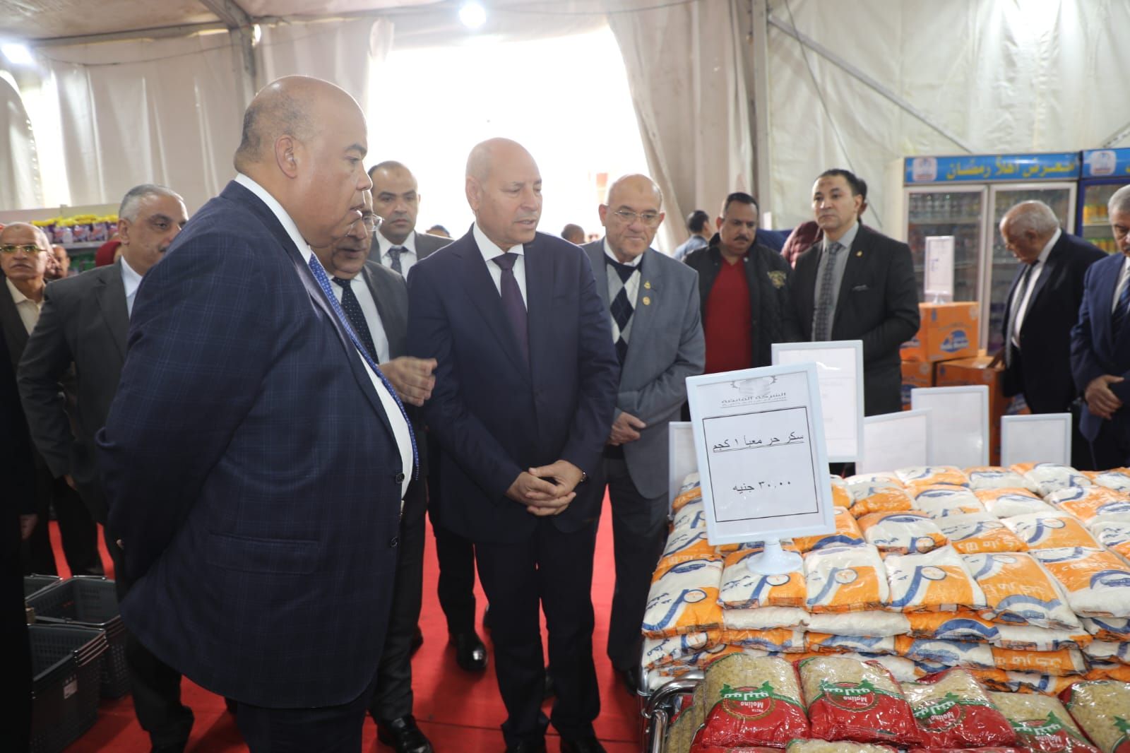 محافظ القاهرة يفتتح معرض أهلا رمضان بالسبتية بتخفيضات تصل 30%