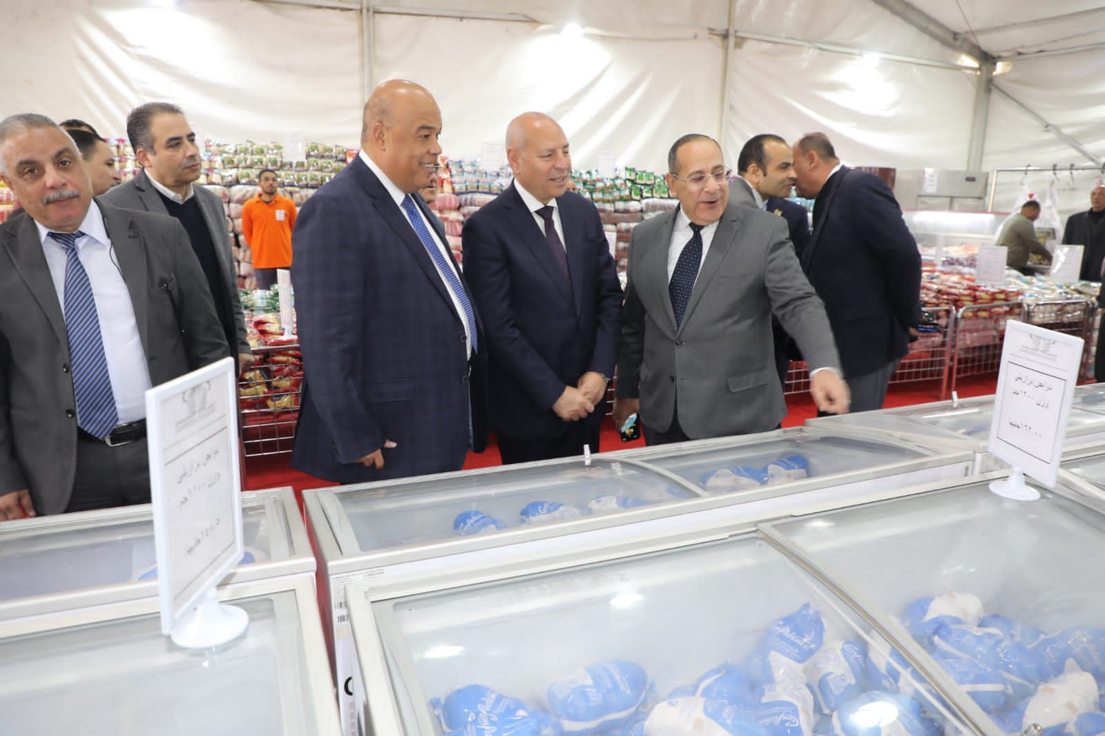 محافظ القاهرة يفتتح معرض أهلا رمضان بالسبتية بتخفيضات تصل 30%