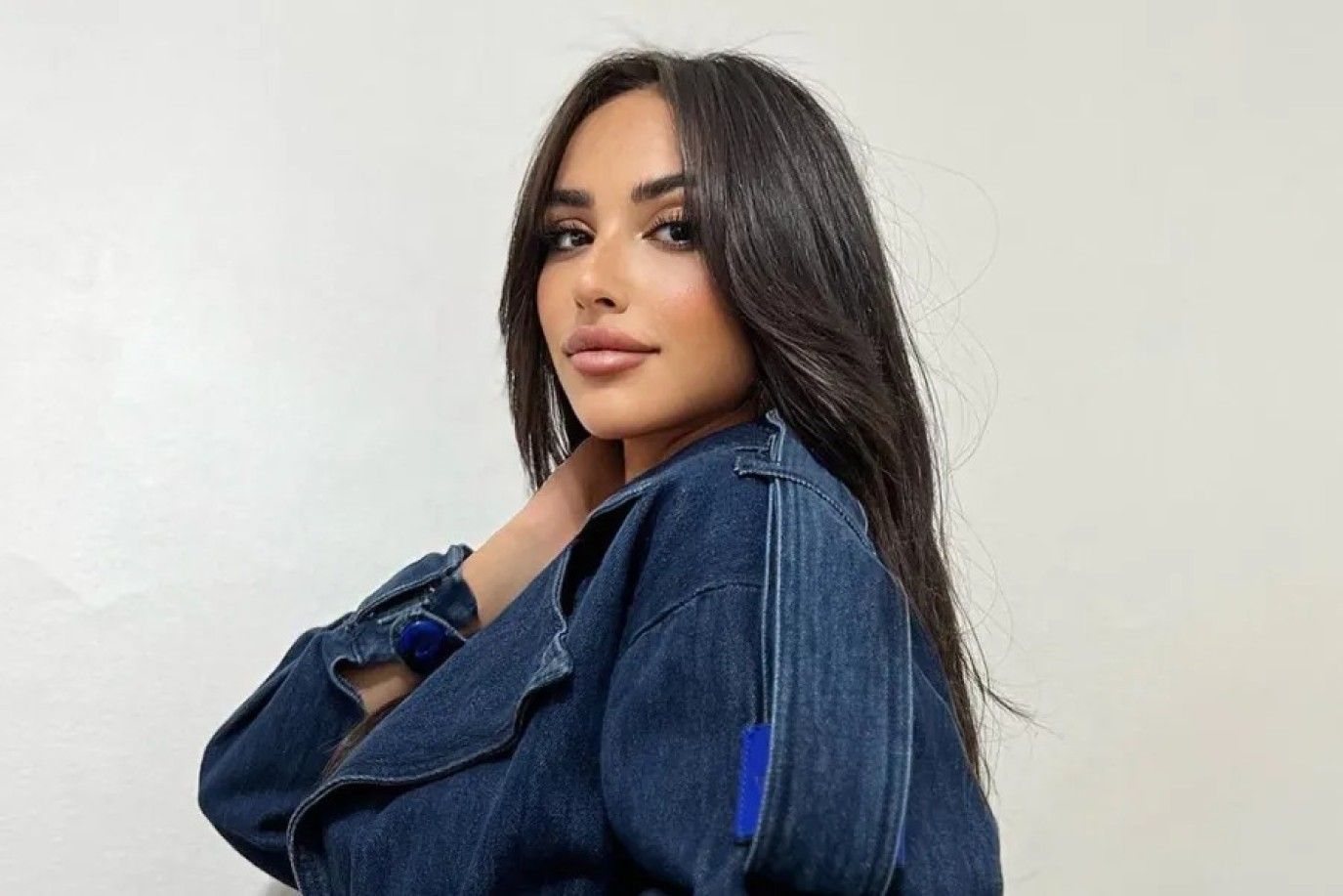 آية سماحة تكشف سبب إخفاء عمرها