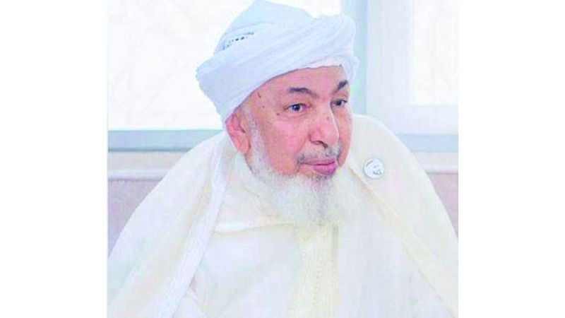 الامارات | عبدالله بن بيه يدعو إلى الإسهام في «وقف الأب»