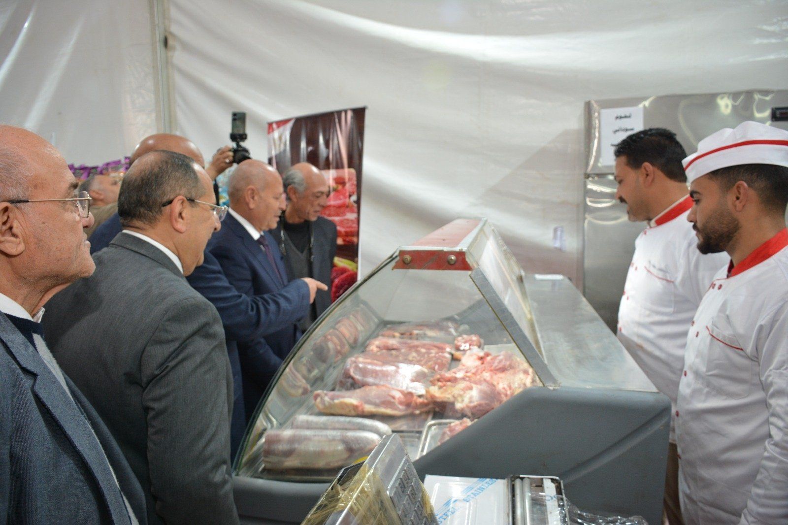 بتخفيضات 30%.. القابضة للصناعات الغذائية تفتتح معرض أهلا رمضان بالسبتية