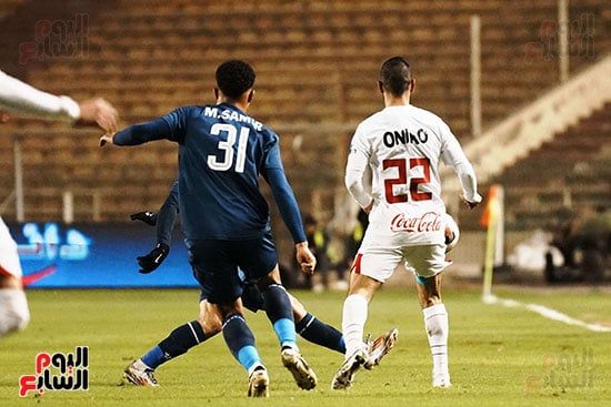 إنبي ضد الزمالك.. التعادل السلبى يحسم الشوط الأول وإصابة الجفالى فى أول ظهور.. صور