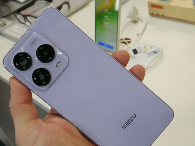 تكنولوجيا: Meizu تعلن عن Note 22 و mblu 22 و mblu 22 Pro في عودتها إلى #MWC25