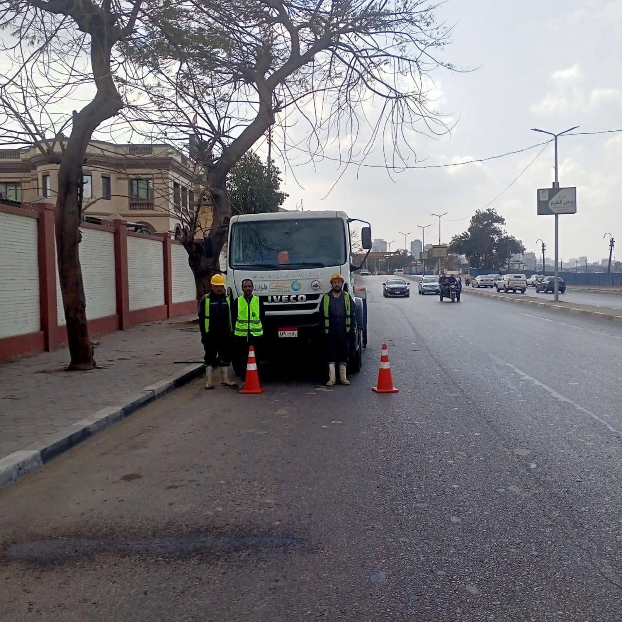 انتشار معدات شفط المياه وفرق الطوارئ بالقاهرة والجيزة للتعامل مع الأمطار