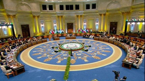 في كلمتها في القمة العربية غير العادية في القاهرة... الإمارات تحدد ثوابت سياستها بشأن القضية الفلسطينية