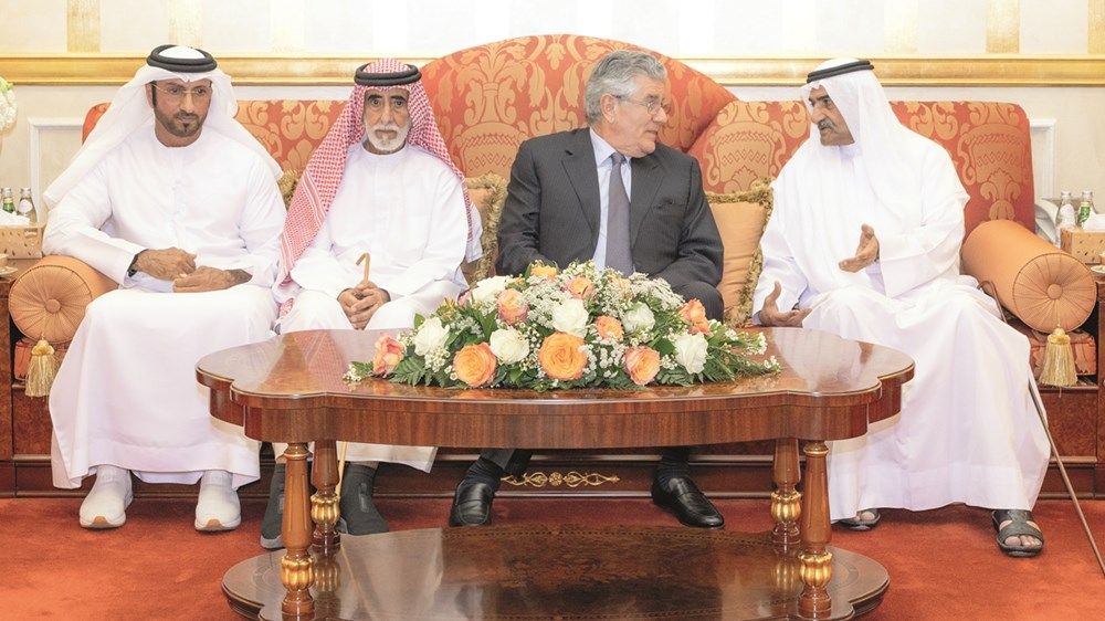 الحكام يستقبلون المهنئين بشهر رمضان المبارك