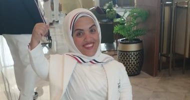 الكابتن فى المطبخ.. إيناس الجبالى تقدم طريقة عمل السمك السنجارى