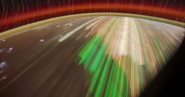 تكنولوجيا: رائد فضاء يلتقط صورة مذهلة لظاهرة "الشفق التايلاندى" من الفضاء