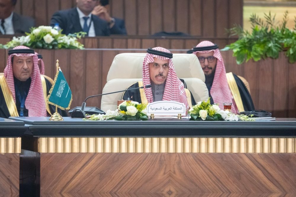 القمة العربية تتبنى الخطة المصرية لإعمار غزة وترفض تهجير الفلسطينيين