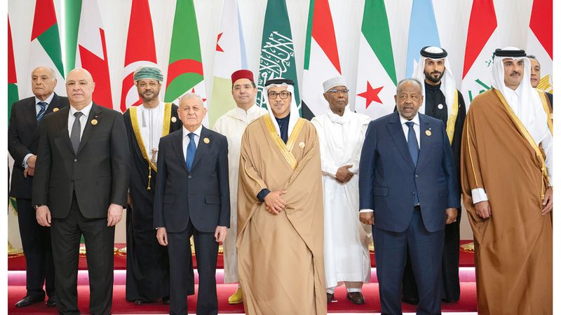 الامارات | «القمة العربية غير العادية» تعتمد الخطة المصرية بشأن إعمار غزة