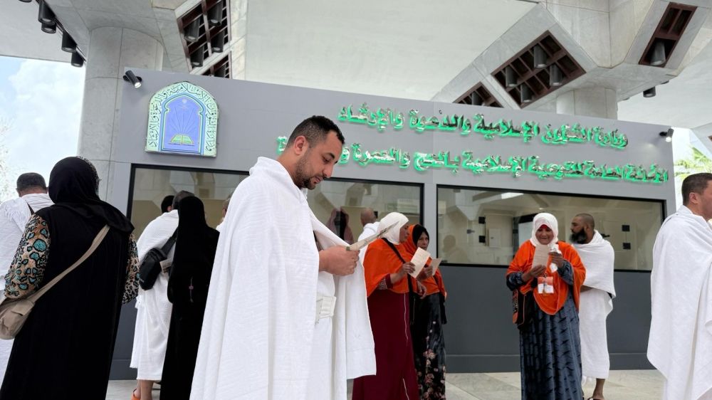 لتوعية ضيوف الرحمن.. جهود إرشادية في مسجد التنعيم خلال رمضان